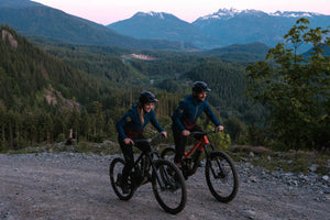 CHILCO ANORAK MEN'S  - 10YEAR ANNIVERSARY