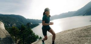 FARSIDE SHORTS 8" WOMEN'S