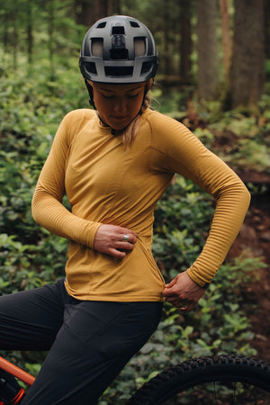 GRYPHON CREW LONG SLEEVE WOMEN'S